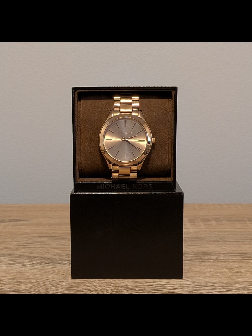 MICHAEL KORS MK-3197 Slim Runway Gold Tone Stainless Steel Watch - Picture 2 of 8